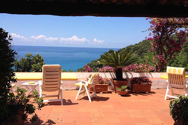 B&B Le Tre Casette - bella vista mare - a cinque minuti dal Porto di Maratea
