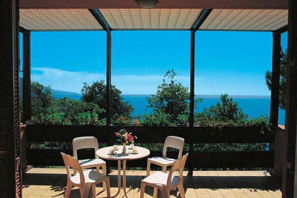 Club Residence Pianeta Maratea - grande e attrezzato villaggio turistico con animazione, piscina, navetta per le spiagge